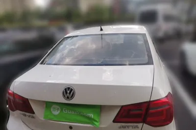 Volkswagen Jetta 2013, 86600 км, за 4354 USD