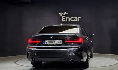 BMW 3-Series 2022, 24283 км, за 23443.69 USD