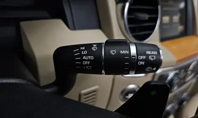 Land Rover Discovery 2015, 171393 км, за 10408.54 USD - фото 30