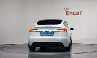 Tesla Model 3 2024, 44012 км, за 29473.55 USD
