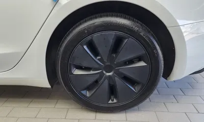 Tesla Model 3 2024, 44012 км, за 29473.55 USD - фото 21
