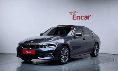 BMW 3-Series · 2021 год