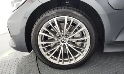 BMW 3-Series 2021, 122295 км, за 16245.2 USD