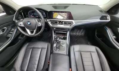 BMW 3-Series 2021, 122295 км, за 16245.2 USD - фото 7