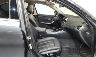 BMW 3-Series 2021, 122295 км, за 16245.2 USD - фото 26