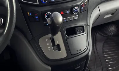 Hyundai Starex 2017, 223117 км, за 5850.61 USD - фото 9