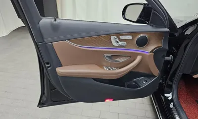 Mercedes-Benz E-Class 2021, 69787 км, за 21530.79 USD - фото 24