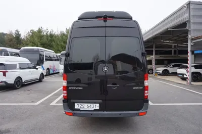 Mercedes-Benz Sprinter 2018, 61589 км, за 47231.3 USD