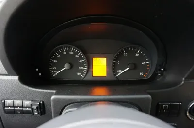 Mercedes-Benz Sprinter 2018, 61589 км, за 47231.3 USD - фото 8