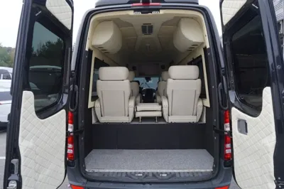 Mercedes-Benz Sprinter 2018, 61589 км, за 47231.3 USD - фото 10