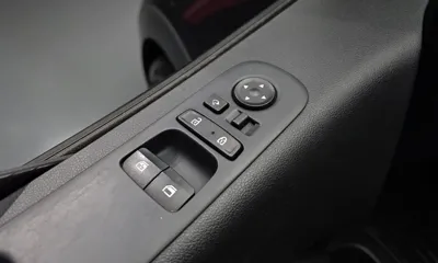 Hyundai Staria 2023, 56458 км, за 16872.97 USD - фото 29