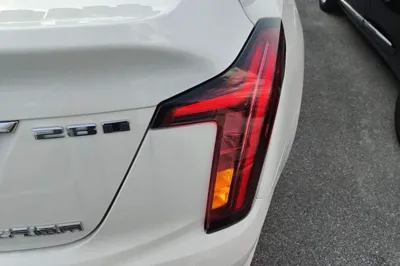 Cadillac CT5 2022, 26700 км, за 22138 USD - фото 9