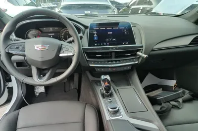 Cadillac CT5 2022, 26700 км, за 22138 USD - фото 12