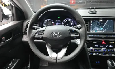 Hyundai Avante 2020, 47034 км, за 9246.59 USD - фото 13