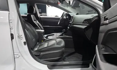 Hyundai Avante 2020, 47034 км, за 9246.59 USD - фото 26