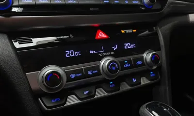 Hyundai Avante 2020, 47034 км, за 9246.59 USD - фото 31
