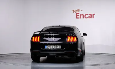 Ford Mustang 2018, 122993 км, за 12026.26 USD