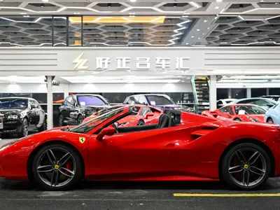 Ferrari 488 2018, 25000 км, за 285162.22 USD