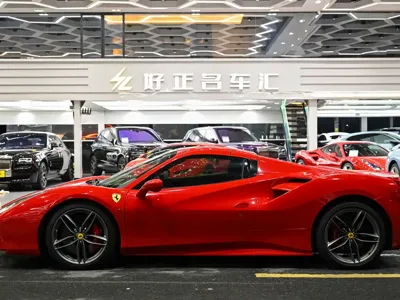 Ferrari 488 2018, 25000 км, за 285162.22 USD