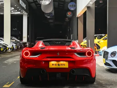 Ferrari 488 2018, 25000 км, за 284356.01 USD - фото 6
