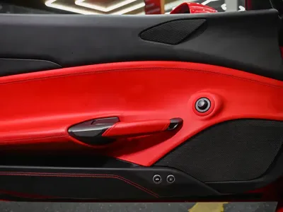 Ferrari 488 2018, 25000 км, за 284356.01 USD - фото 7