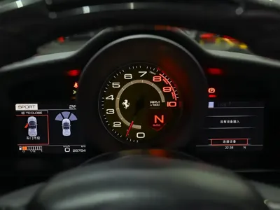 Ferrari 488 2018, 25000 км, за 284356.01 USD - фото 13