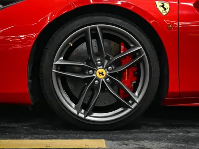 Ferrari 488 2018, 25000 км, за 284356.01 USD - фото 17