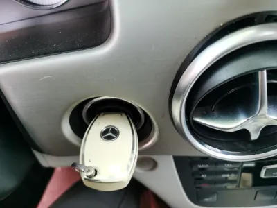 Mercedes-Benz GLK-Class 2015, 124000 км, за 9623 USD - фото 9