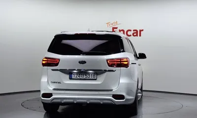 Kia Canival 2020, 62811 км, за 14657.99 USD