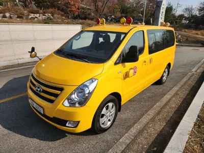 Hyundai Starex 2016, 206298 км, за 6370.67 USD