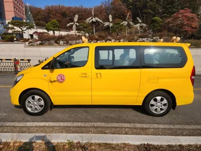 Hyundai Starex 2016, 206298 км, за 6370.67 USD