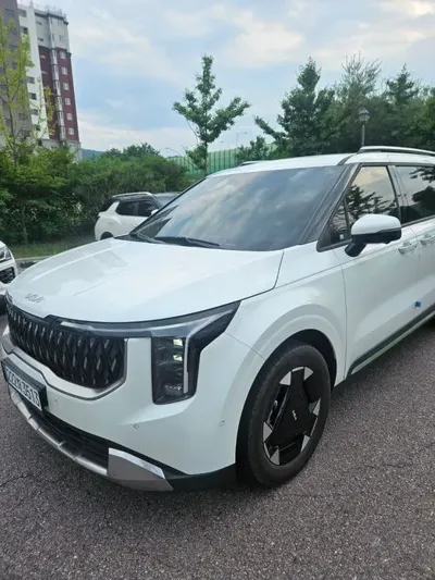 Kia Canival 2024, 33000 км, за 18968.98 USD - фото 2