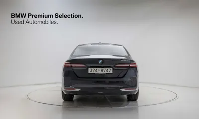 BMW 5-Series 2026, 10400 км, за 36465.44 USD