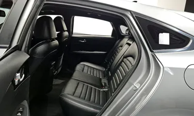 Kia K3 2022, 47064 км, за 9844.73 USD - фото 12