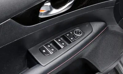 Kia K3 2022, 47064 км, за 9844.73 USD - фото 18