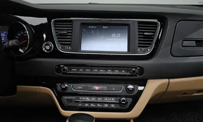 Kia Canival 2017, 117700 км, за 8328.93 USD - фото 14