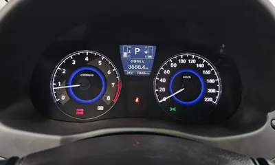 Hyundai Accent 2019, 12666 км, за 7548.9 USD - фото 8