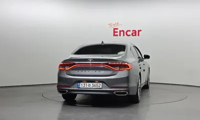 Hyundai Grandeur 2018, 144919 км, за 8444.38 USD