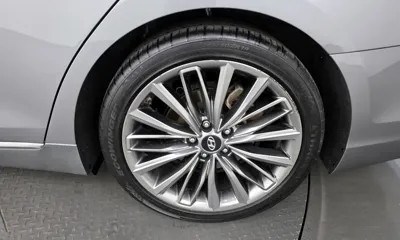 Hyundai Grandeur 2018, 144919 км, за 8444.38 USD