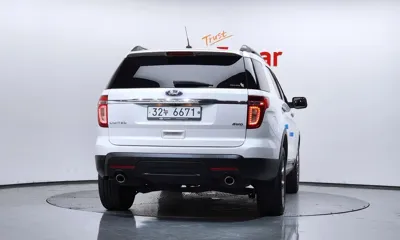 Ford Explorer 2015, 25625 км, за 8533.54 USD
