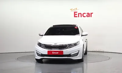 Kia K5 2013, 160349 км, за 2859.94 USD