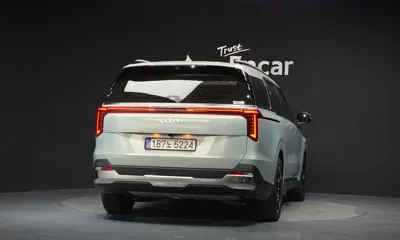 Kia Canival 2025, 13704 км, за 28754.65 USD