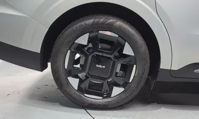 Kia Canival 2025, 13704 км, за 28754.65 USD