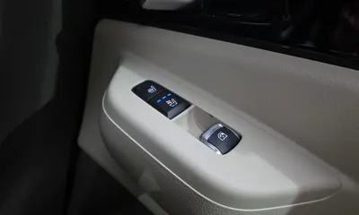 Kia Canival 2025, 13704 км, за 28754.65 USD - фото 35