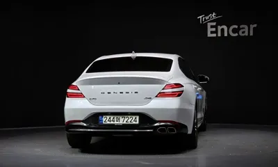 Genesis G70 2023, 56028 км, за 21792.89 USD