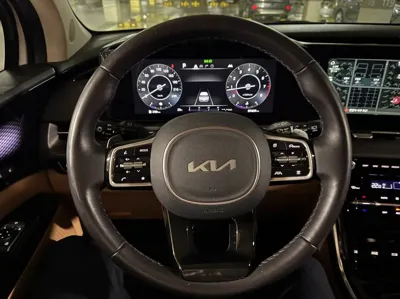 Kia Canival 2023, 33429 км, за 6663.15 USD