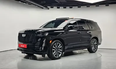Cadillac Escalade · 2023 год