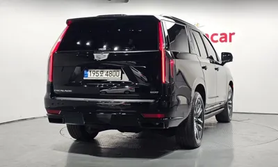 Cadillac Escalade 2023, 23903 км, за 69932.41 USD