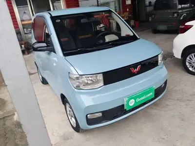Wuling MINIEV 2020, 65800 км, за 2457.28 USD