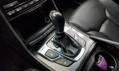 Hyundai Grandeur 2015, 83629 км, за 5583.29 USD - фото 9